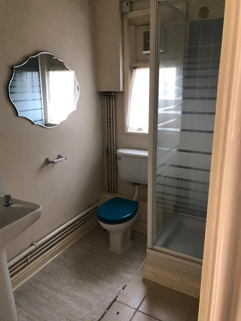 Monks Road, LN2 5JJ - 7 Bed - Thumbnail 5